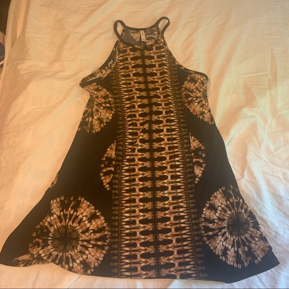 Xhilaration Other - Xhilaration Coverup